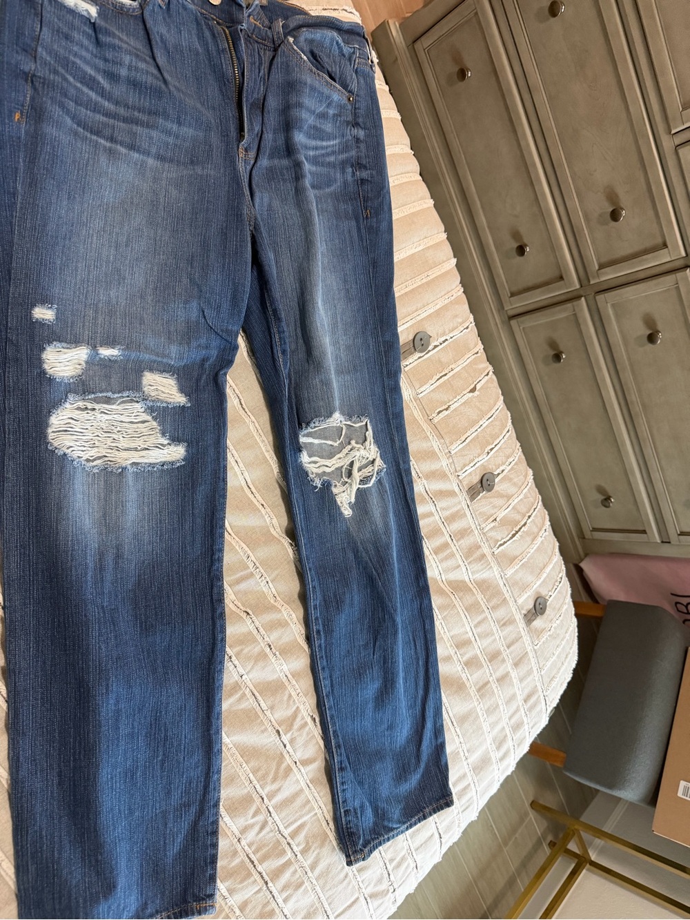 torrid Women's Straight Leg Distressed Blue Jeans